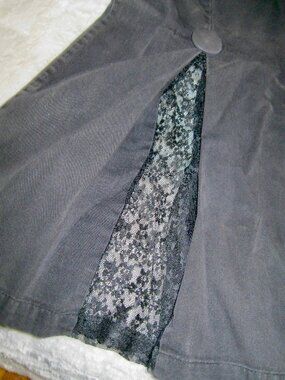 FLAMINO BRAND 1970's VINTAGE BLACK STRAIGHT SKIRT WITH LACE PANELS-SIZE 7/8